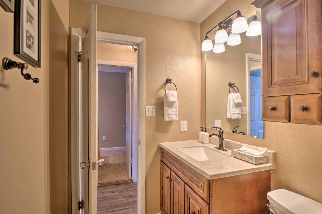 Main St Breck Condo With Mtn Views - Walk To Lifts! Брекънридж Екстериор снимка